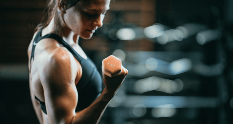 Musculação emagrece mesmo? A explicação que muda tudo