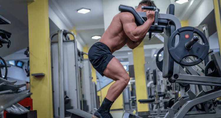 Hack para Agachamento (Hack Machine)