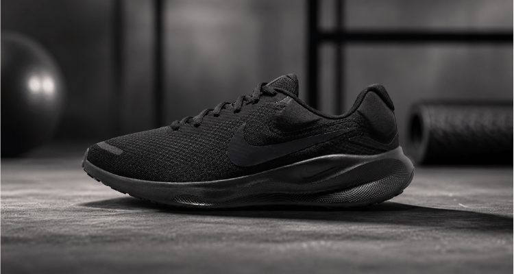 Nike Revolution 8